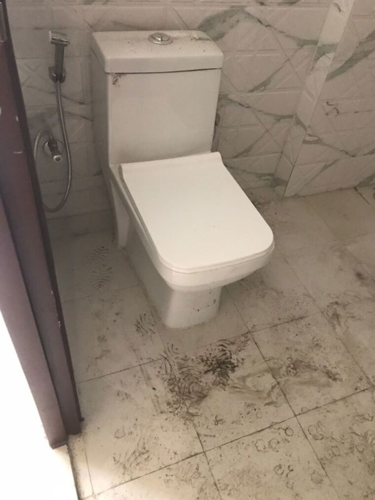 Bathroom, migsun-twinz 3 Bedroom 1650 Sq.Ft. Apartment In Eta Ii Greater Noida Greater Noida 9966323