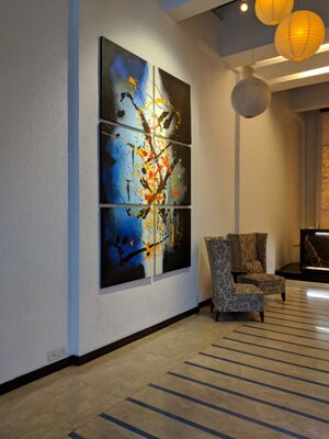 Bedroom in 4 BHK Apartment at Oberoi Sky Gardens, Andheri West – for Rent