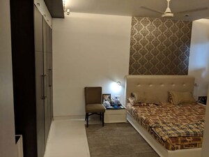 Bedroom in 4 BHK Apartment at Oberoi Sky Gardens, Andheri West – for Rent