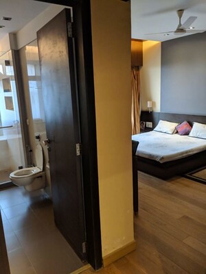 Bedroom in 4 BHK Apartment at Oberoi Sky Gardens, Andheri West – for Rent