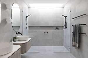 Bathroom in 3 BHK Builder Floor at Rohini Sector 8 – for Sale