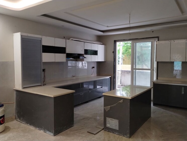 Team Area, sector 4 4 Bedroom 550 Sq.Yd. Builder Floor In Sector 4 Gurgaon 9966245