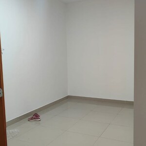 Room in 2 BHK Apartment at Mantri Webcity, Hennur Road – for Rent