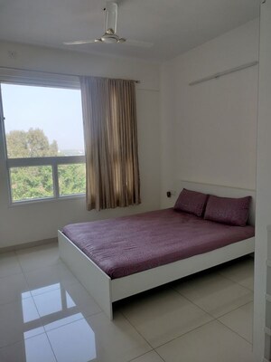 3 BHK Apartment For Rent in Godrej Aqua, International Airport Road