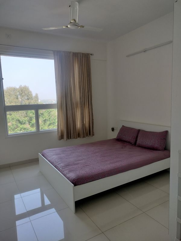 3 BHK Apartment For Rent in Godrej Aqua