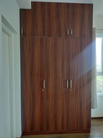 Furnished Amenities in 3 BHK Apartment at Godrej Aqua, International Airport Road – for Rent