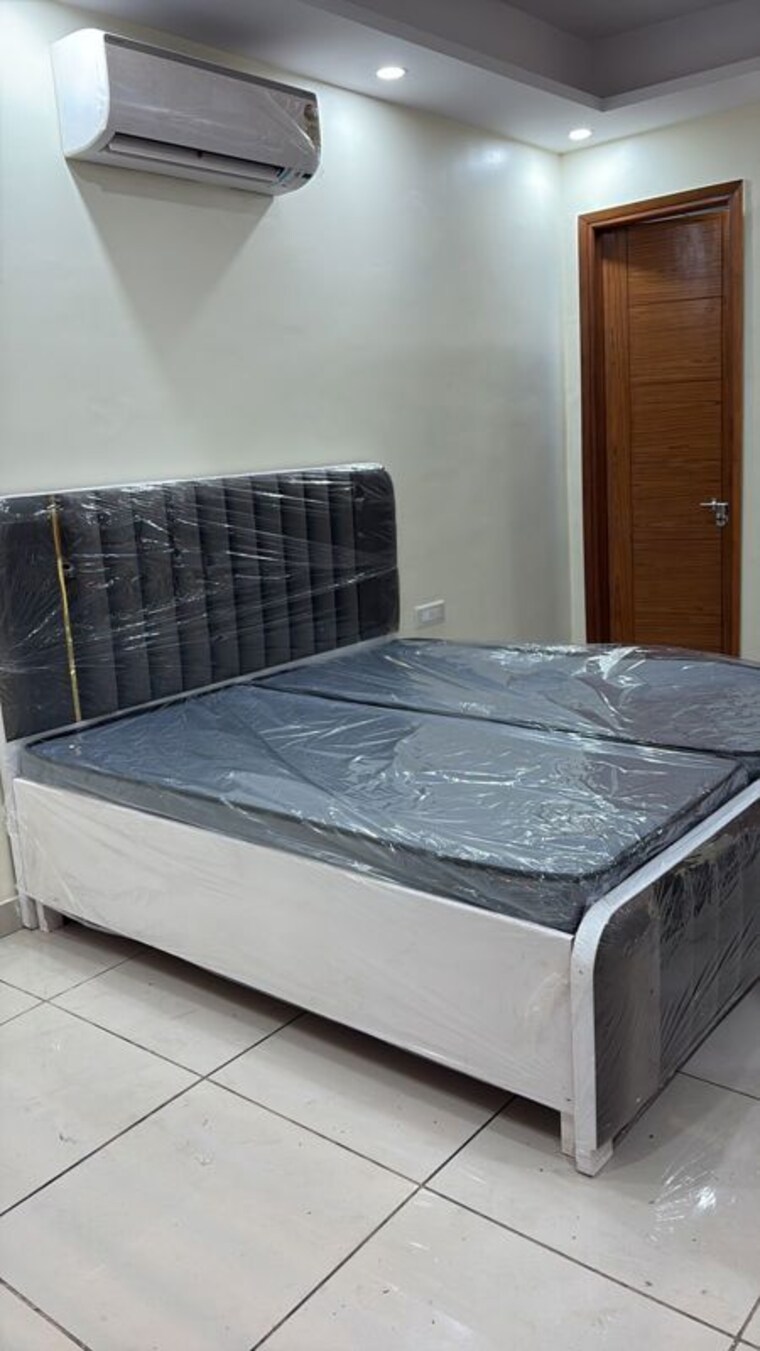 Bedroom, sector 47 2 Bedroom 1500 Sq.Ft. Builder Floor In Sector 47 Gurgaon 9966373
