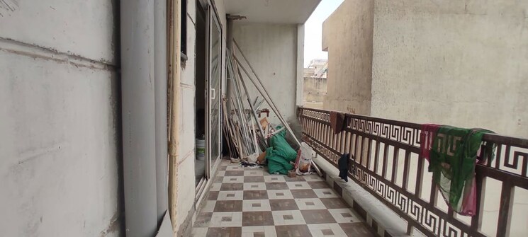 Balcony, sector 4 4 Bedroom 292 Sq.Yd. Builder Floor In Sector 4 Gurgaon 9966388