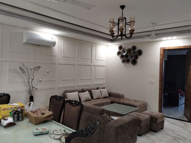 Living Room, sector 4 4 Bedroom 292 Sq.Yd. Builder Floor In Sector 4 Gurgaon 9966388