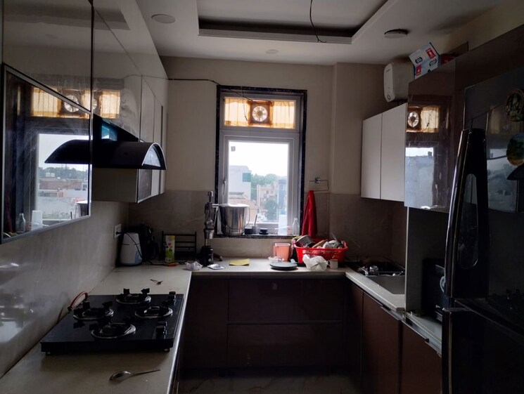 Kitchen, sector 4 4 Bedroom 292 Sq.Yd. Builder Floor In Sector 4 Gurgaon 9966388