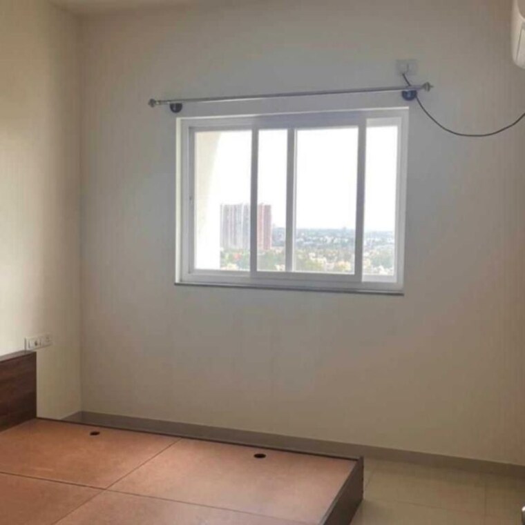Bedroom, rohan-upavan 1 Bedroom 730 Sq.Ft. Apartment In Byrathi Bangalore 9966432