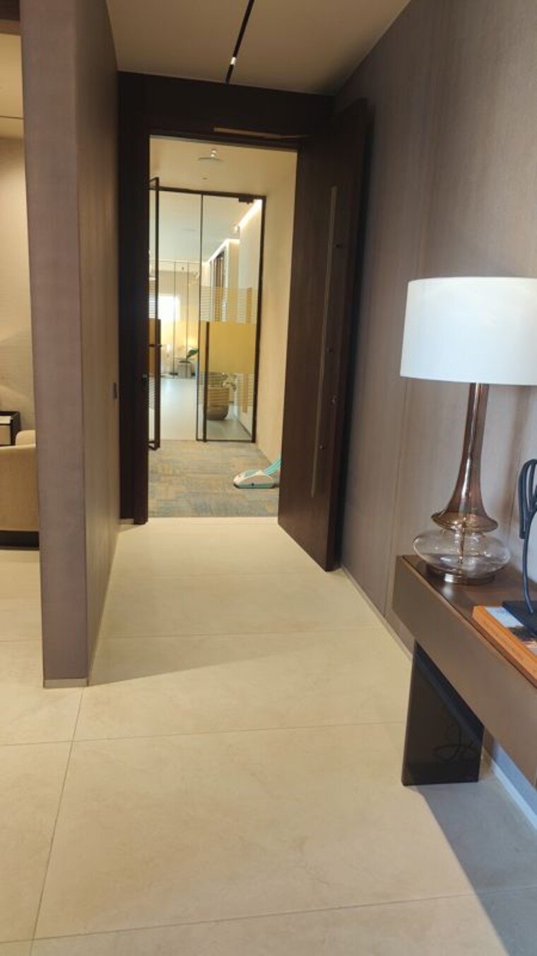 Room, ambala highway 4 Bedroom 3575 Sq.Ft. Apartment In Ambala Highway Zirakpur 9966062