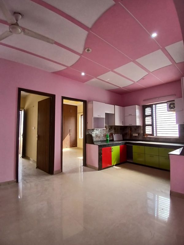 3 BHK + Extra Room Builder Floor For Rent in SRS Tower