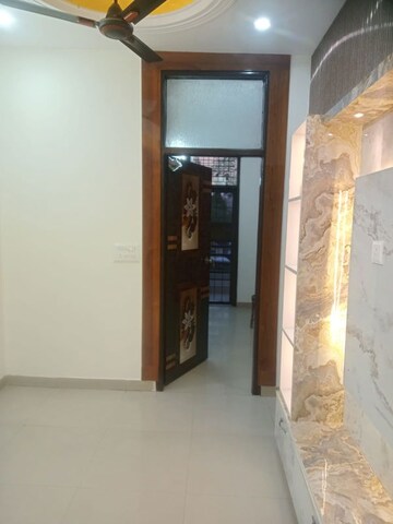 Building Lobby in 2 BHK Builder Floor at Nirman Vihar – for Rent