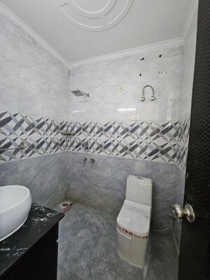 Bathroom in 3 BHK Builder Floor at Green Fields Colony – for Sale