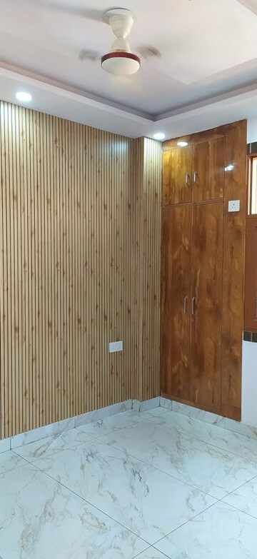 3 BHK Builder Floor For Sale in Vipin Garden