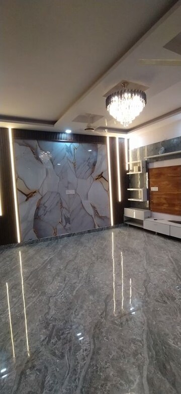 Kitchen in 3 BHK Builder Floor at Vipin Garden – for Sale