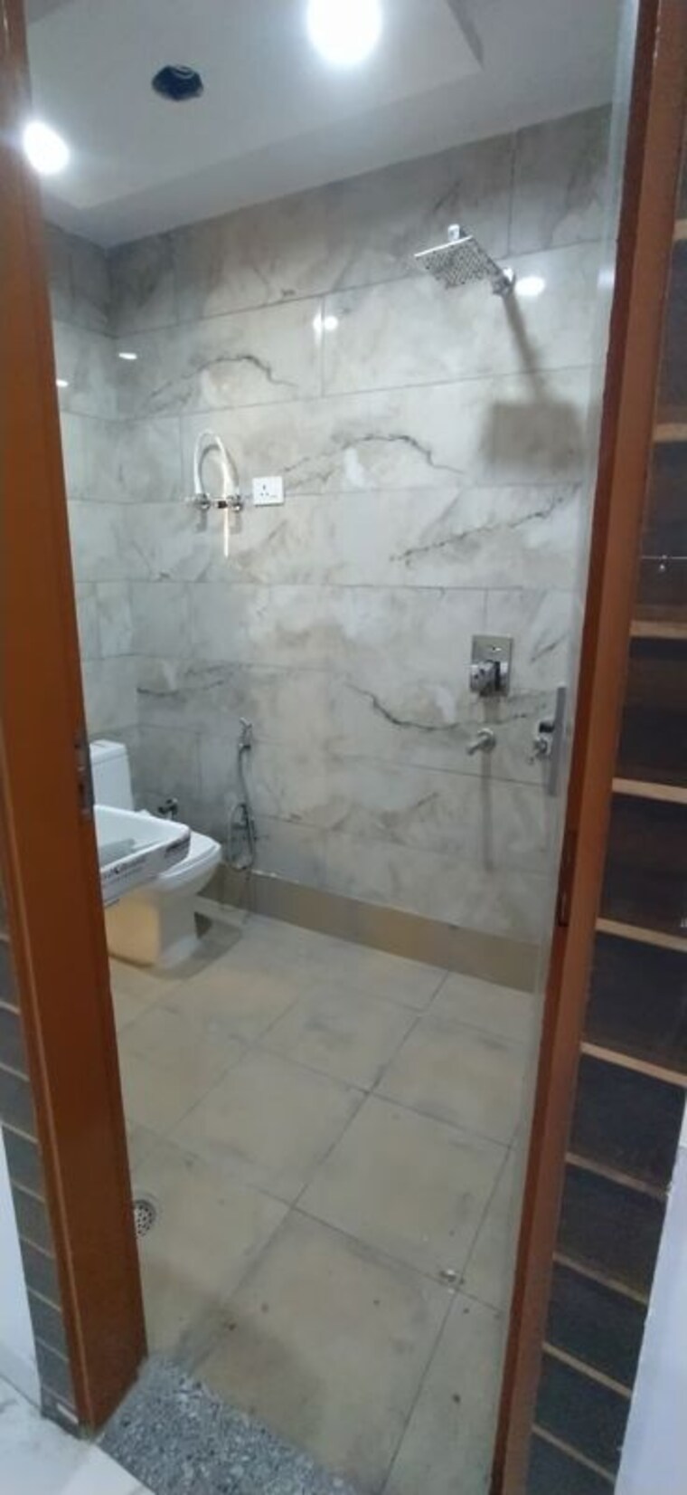 Bathroom, vipin garden 3 Bedroom 100 Sq.Ft. Builder Floor In Vipin Garden Delhi 9966641