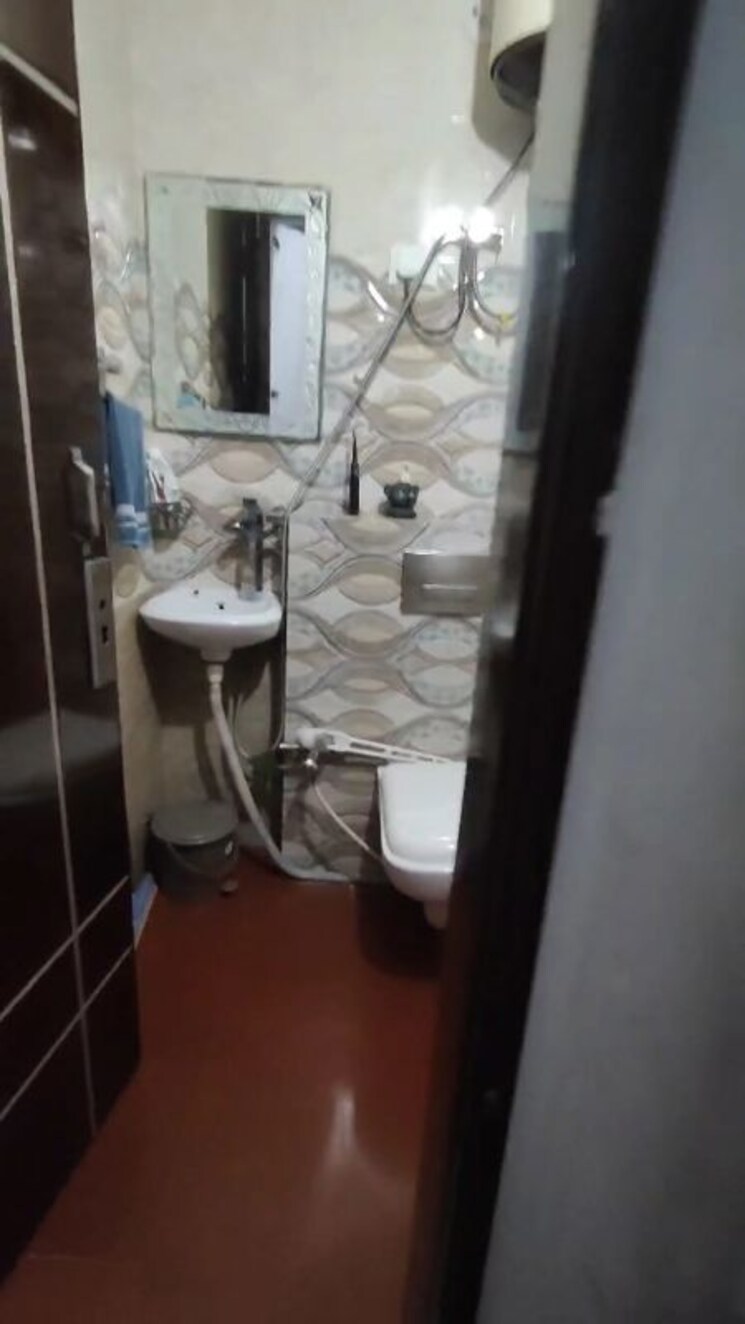 undefined, sector 7 3 Bedroom 250 Sq.Yd. Builder Floor In Sector 7 Gurgaon 9966656