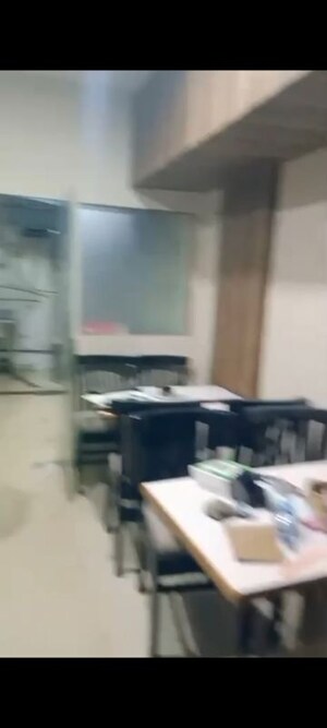 Team Area in  Shop at Sanjeev Enclave, Andheri West – for Rent