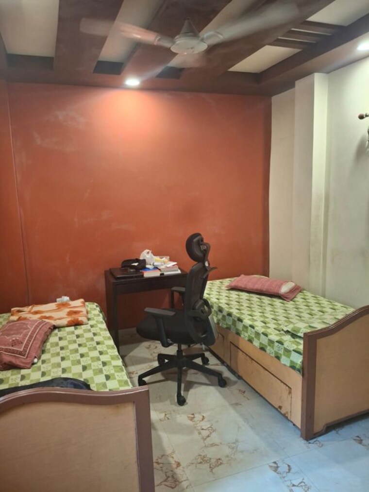 Bedroom, shanti-sikhara-complex 3 Bedroom 1500 Sq.Ft. Apartment In Somajiguda Hyderabad 9966615