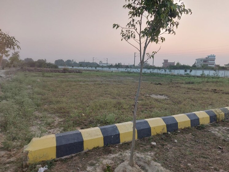 undefined, kalli paschim  1200 Sq.Ft. Plot In Kalli Paschim Lucknow 9966712