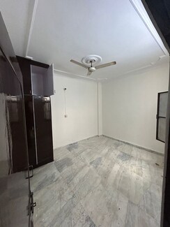 1 BHK Builder Floor For Rent in Nirala Eden Park 2