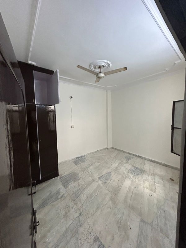 1 BHK Builder Floor For Rent in Nirala Eden Park 2