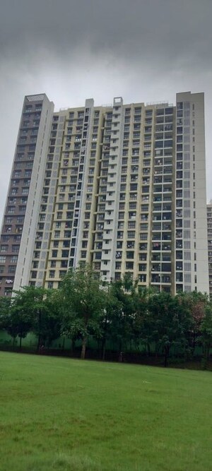 1 BHK Apartment For Sale in Runwal Gardens, Dombivli East