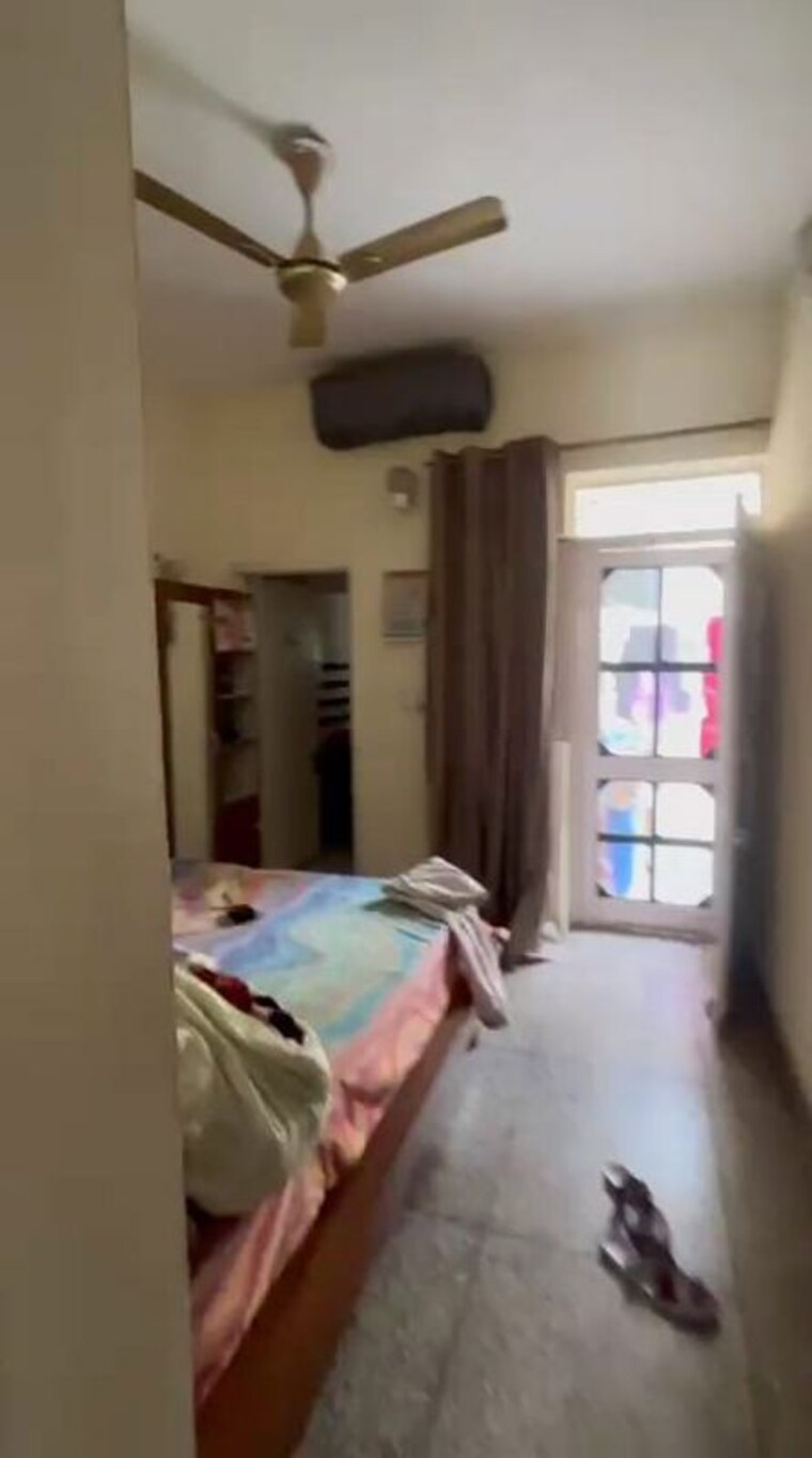 Bedroom, sector 7 4 Bedroom 1872 Sq.Ft. Independent House In Sector 7 Gurgaon 9966709