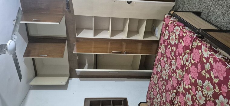 Kitchen, sector 40 6+ Bedroom 200 Sq.Yd. Independent House In Sector 40 Chandigarh 9966786