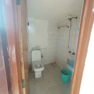 Bathroom in 1 BHK Builder Floor at Saket – for Rent