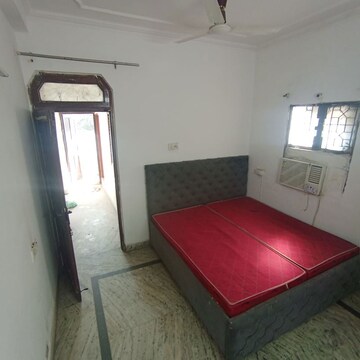Bedroom in 1 BHK Builder Floor at Saket – for Rent