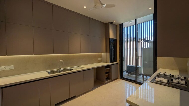 Kitchen, defence colony 3 Bedroom 325 Sq.Yd. Builder Floor In Defence Colony Delhi 9966811