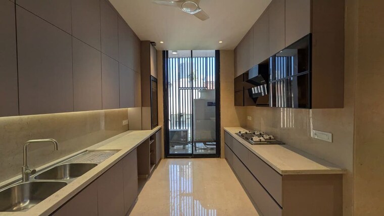 Kitchen, defence colony 3 Bedroom 325 Sq.Yd. Builder Floor In Defence Colony Delhi 9966811