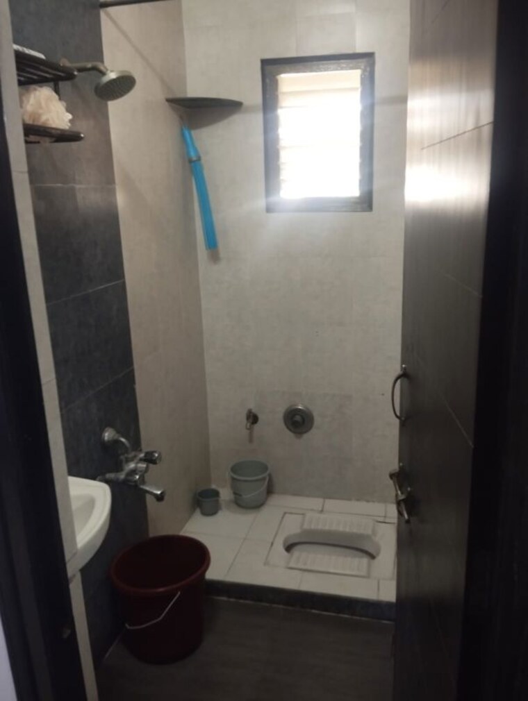 Bathroom, ghatlodia 2 Bedroom 1200 Sq.Ft. Apartment In Ghatlodia Ahmedabad 9966828