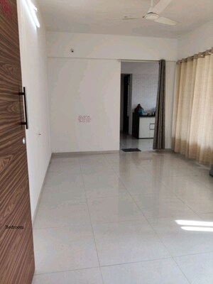 Bedroom in 2 BHK Apartment at Shubh Skypoint, Mundhwa – for Rent