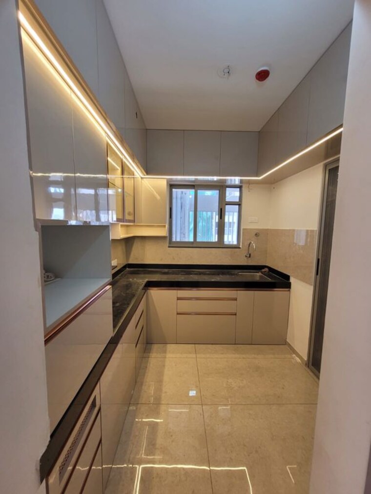 Kitchen, godrej-elaris 3 Bedroom 1166 Sq.Ft. Apartment In Magarpatta City Pune 9966895
