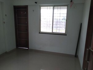 Room in 2 BHK Apartment at Vaman Ganesh Complex, Bavdhan – for Rent