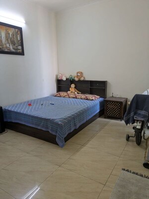 Bedroom in 2 BHK Apartment at Gaur City 2 - 14th Avenue, Sector 16c Greater Noida – for Rent