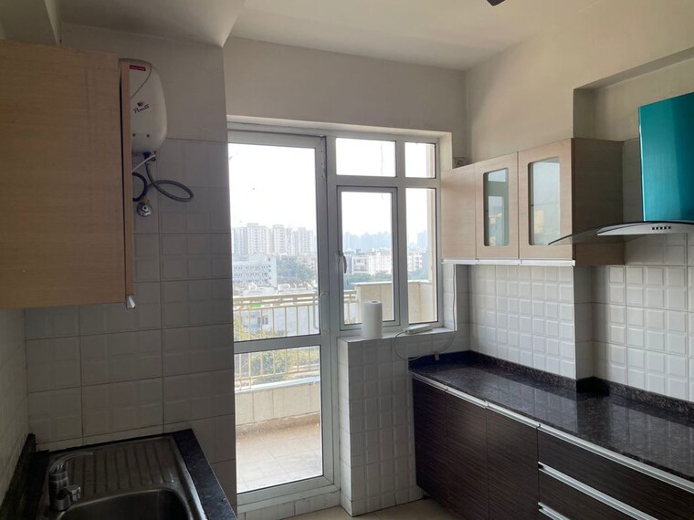 Kitchen, bestech-park-view-spa-next 3.5 Bedroom 2000 Sq.Ft. Apartment In Sector 67 Gurgaon 9967021