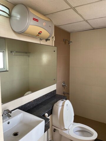Bathroom in 3.5 BHK Apartment at Bestech Park View Spa Next, Sector 67 – for Rent