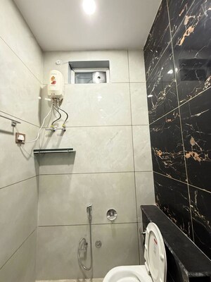 Floor Plan in  Showroom at Gomti Nagar – for Rent