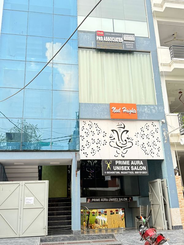 Showroom For Rent in Gomti Nagar