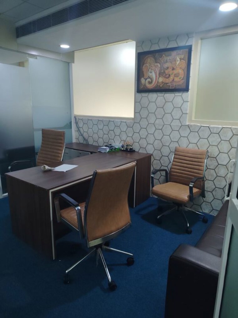 Team Area, sector 62 Commercial Office Space 910 Sq.Ft. In Sector 62 Noida 9967044