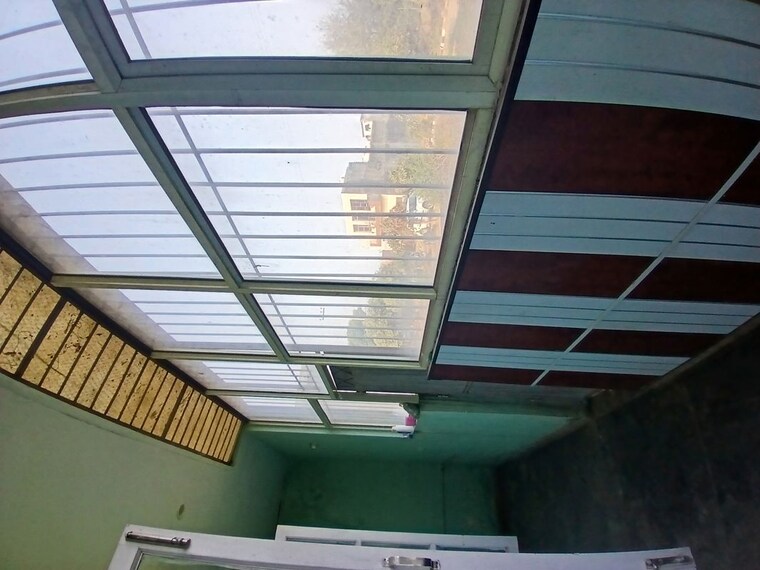 Other, patiala road 6+ Bedroom 2000 Sq.Ft. Independent House In Patiala Road Zirakpur 9967070