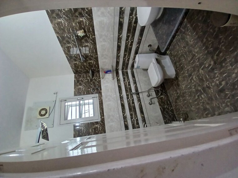 Attached Bathroom, patiala road 6+ Bedroom 2000 Sq.Ft. Independent House In Patiala Road Zirakpur 9967070