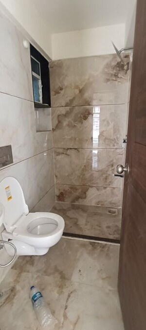 Bathroom in 1 BHK Apartment at Bindra Complex, Andheri East – for Rent