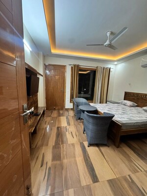 Kitchen in 3 BHK Builder Floor at Sector 38 – for Rent