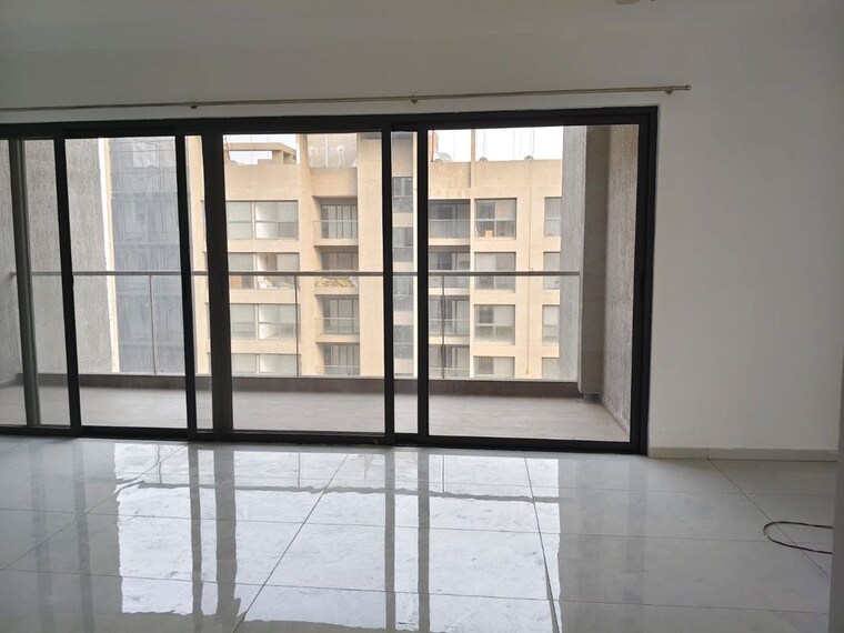 Room, mantra-mirari 4 Bedroom 1649 Sq.Ft. Apartment In Koregaon Park Pune 9967083